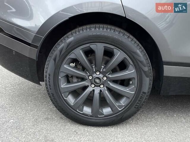 Сірий Ленд Ровер Рендж Ровер Велар, об'ємом двигуна 2 л та пробігом 93 тис. км за 43500 $, фото 7 на Automoto.ua