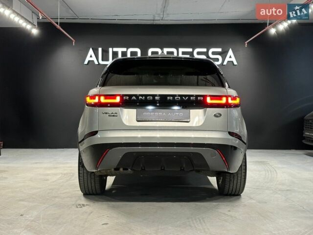 Сірий Ленд Ровер Рендж Ровер Велар, об'ємом двигуна 2 л та пробігом 137 тис. км за 31999 $, фото 5 на Automoto.ua