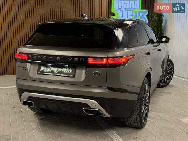 Серый Ленд Ровер Рендж Ровер Велар, объемом двигателя 3 л и пробегом 113 тыс. км за 38000 $, фото 63 на Automoto.ua
