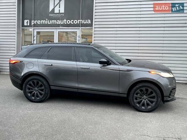 Сірий Ленд Ровер Рендж Ровер Велар, об'ємом двигуна 2 л та пробігом 93 тис. км за 43500 $, фото 5 на Automoto.ua