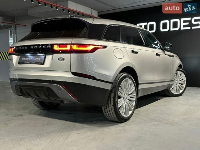 Серый Ленд Ровер Рендж Ровер Велар, объемом двигателя 2 л и пробегом 137 тыс. км за 34500 $, фото 7 на Automoto.ua