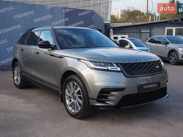 Серый Ленд Ровер Рендж Ровер Велар, объемом двигателя 2 л и пробегом 26 тыс. км за 44000 $, фото 3 на Automoto.ua