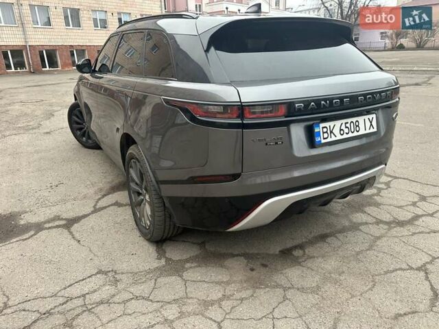 Серый Ленд Ровер Рендж Ровер Велар, объемом двигателя 2 л и пробегом 133 тыс. км за 31000 $, фото 12 на Automoto.ua