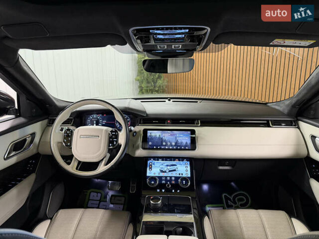 Серый Ленд Ровер Рендж Ровер Велар, объемом двигателя 3 л и пробегом 113 тыс. км за 38000 $, фото 26 на Automoto.ua