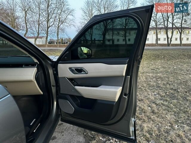 Серый Ленд Ровер Рендж Ровер Велар, объемом двигателя 3 л и пробегом 106 тыс. км за 39500 $, фото 27 на Automoto.ua