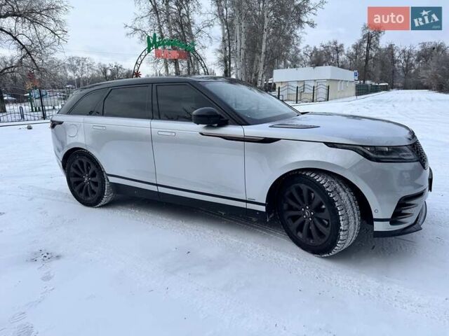Серый Ленд Ровер Рендж Ровер Велар, объемом двигателя 2 л и пробегом 83 тыс. км за 38900 $, фото 6 на Automoto.ua