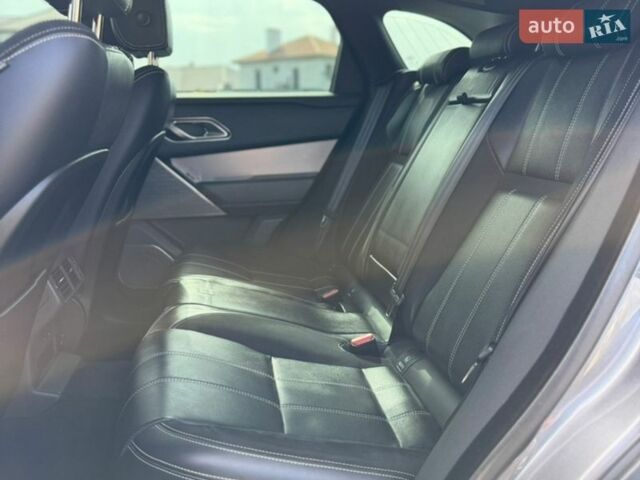 Сірий Ленд Ровер Рендж Ровер Велар, об'ємом двигуна 2 л та пробігом 140 тис. км за 32999 $, фото 59 на Automoto.ua