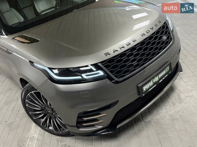 Серый Ленд Ровер Рендж Ровер Велар, объемом двигателя 3 л и пробегом 113 тыс. км за 38000 $, фото 4 на Automoto.ua