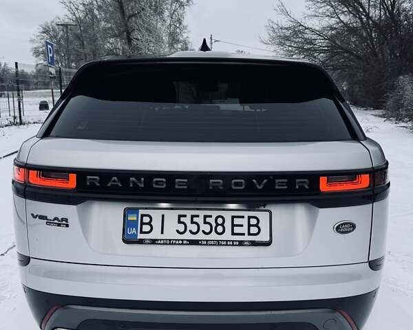 Серый Ленд Ровер Рендж Ровер Велар, объемом двигателя 2 л и пробегом 83 тыс. км за 38900 $, фото 7 на Automoto.ua