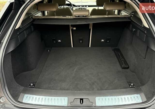 Серый Ленд Ровер Рендж Ровер Велар, объемом двигателя 2 л и пробегом 102 тыс. км за 37500 $, фото 75 на Automoto.ua