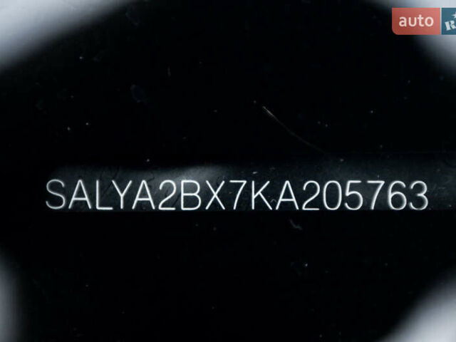 Сірий Ленд Ровер Рендж Ровер Велар, об'ємом двигуна 2 л та пробігом 49 тис. км за 39900 $, фото 47 на Automoto.ua