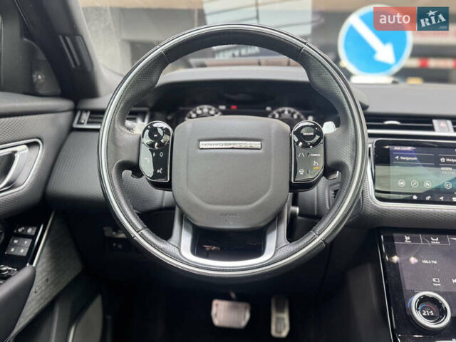 Серый Ленд Ровер Рендж Ровер Велар, объемом двигателя 2 л и пробегом 52 тыс. км за 32900 $, фото 15 на Automoto.ua