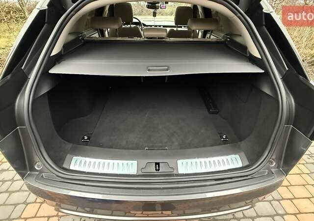 Серый Ленд Ровер Рендж Ровер Велар, объемом двигателя 2 л и пробегом 102 тыс. км за 37500 $, фото 80 на Automoto.ua