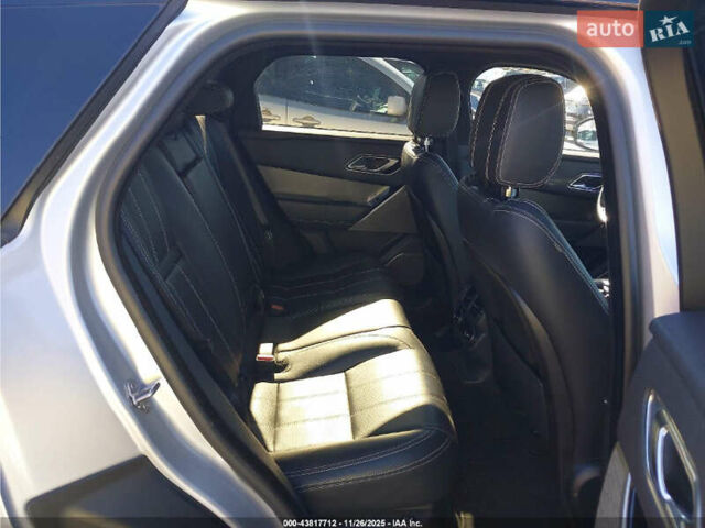 Сірий Ленд Ровер Рендж Ровер Велар, об'ємом двигуна 2 л та пробігом 95 тис. км за 12000 $, фото 7 на Automoto.ua