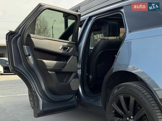 Серый Ленд Ровер Рендж Ровер Велар, объемом двигателя 3 л и пробегом 242 тыс. км за 25999 $, фото 56 на Automoto.ua