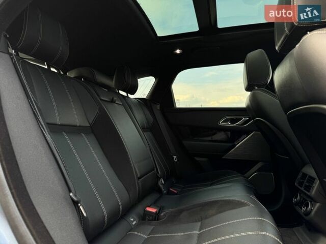 Серый Ленд Ровер Рендж Ровер Велар, объемом двигателя 3 л и пробегом 242 тыс. км за 25999 $, фото 76 на Automoto.ua