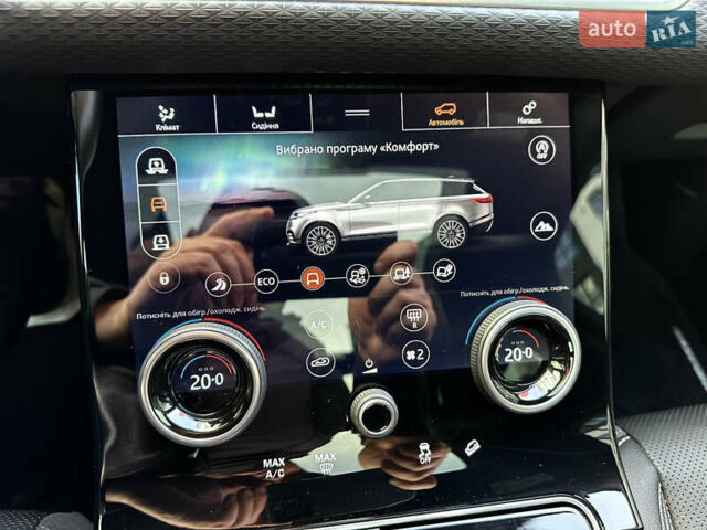 Сірий Ленд Ровер Рендж Ровер Велар, об'ємом двигуна 2 л та пробігом 174 тис. км за 34800 $, фото 35 на Automoto.ua