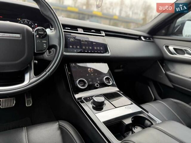 Сірий Ленд Ровер Рендж Ровер Велар, об'ємом двигуна 2 л та пробігом 130 тис. км за 34650 $, фото 20 на Automoto.ua
