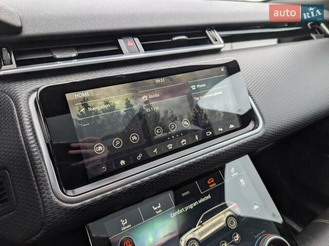 Серый Ленд Ровер Рендж Ровер Велар, объемом двигателя 3 л и пробегом 242 тыс. км за 29999 $, фото 59 на Automoto.ua