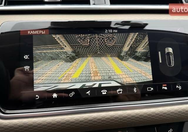 Серый Ленд Ровер Рендж Ровер Велар, объемом двигателя 2 л и пробегом 102 тыс. км за 37500 $, фото 36 на Automoto.ua