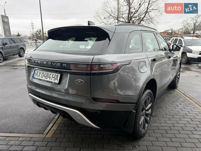Серый Ленд Ровер Рендж Ровер Велар, объемом двигателя 2 л и пробегом 150 тыс. км за 35000 $, фото 3 на Automoto.ua