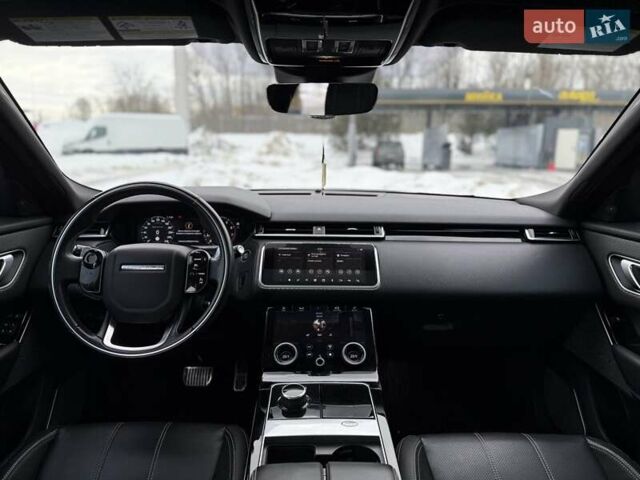 Сірий Ленд Ровер Рендж Ровер Велар, об'ємом двигуна 2 л та пробігом 130 тис. км за 34650 $, фото 18 на Automoto.ua