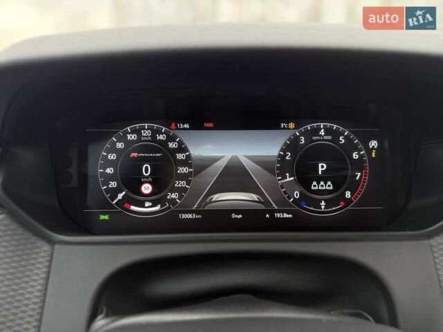 Сірий Ленд Ровер Рендж Ровер Велар, об'ємом двигуна 2 л та пробігом 130 тис. км за 34650 $, фото 28 на Automoto.ua