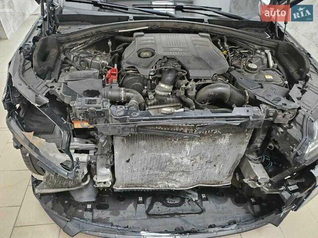 Серый Ленд Ровер Рендж Ровер Велар, объемом двигателя 2.99 л и пробегом 137 тыс. км за 26300 $, фото 10 на Automoto.ua