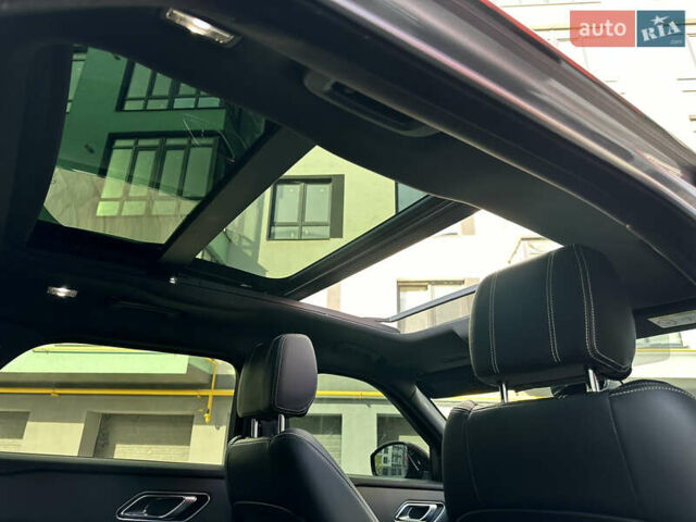 Сірий Ленд Ровер Рендж Ровер Велар, об'ємом двигуна 2 л та пробігом 174 тис. км за 34800 $, фото 53 на Automoto.ua