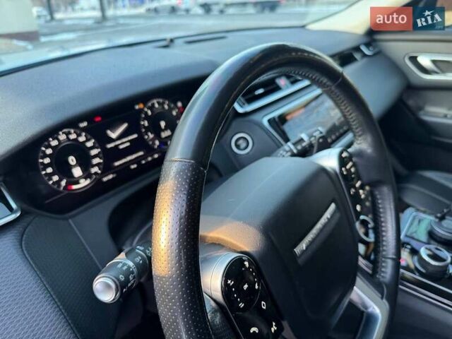 Сірий Ленд Ровер Рендж Ровер Велар, об'ємом двигуна 2 л та пробігом 130 тис. км за 34000 $, фото 11 на Automoto.ua