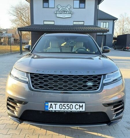 Серый Ленд Ровер Рендж Ровер Велар, объемом двигателя 2 л и пробегом 98 тыс. км за 41500 $, фото 7 на Automoto.ua