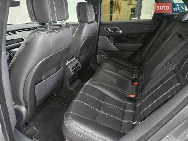 Серый Ленд Ровер Рендж Ровер Велар, объемом двигателя 2.99 л и пробегом 137 тыс. км за 26300 $, фото 21 на Automoto.ua