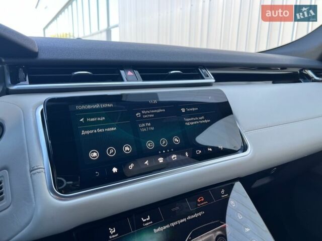 Сірий Ленд Ровер Рендж Ровер Велар, об'ємом двигуна 2 л та пробігом 109 тис. км за 37000 $, фото 24 на Automoto.ua