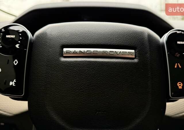 Серый Ленд Ровер Рендж Ровер Велар, объемом двигателя 2 л и пробегом 102 тыс. км за 37500 $, фото 45 на Automoto.ua