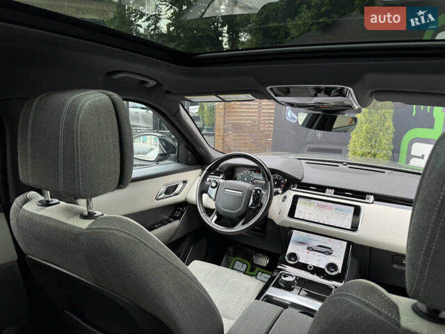 Сірий Ленд Ровер Рендж Ровер Велар, об'ємом двигуна 2 л та пробігом 30 тис. км за 39999 $, фото 34 на Automoto.ua