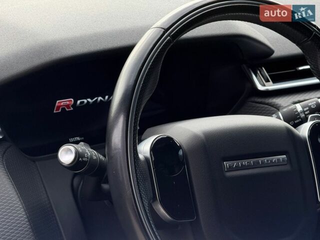 Серый Ленд Ровер Рендж Ровер Велар, объемом двигателя 2 л и пробегом 133 тыс. км за 33100 $, фото 21 на Automoto.ua