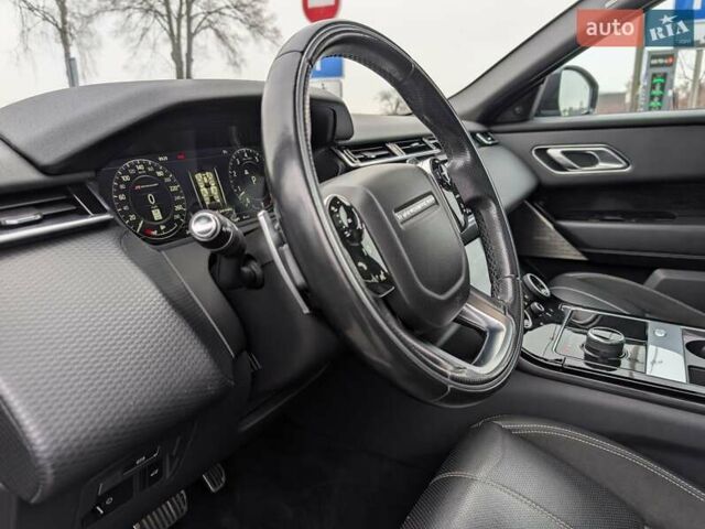 Серый Ленд Ровер Рендж Ровер Велар, объемом двигателя 3 л и пробегом 242 тыс. км за 29999 $, фото 56 на Automoto.ua