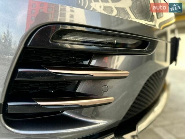 Серый Ленд Ровер Рендж Ровер Велар, объемом двигателя 2 л и пробегом 174 тыс. км за 33990 $, фото 28 на Automoto.ua