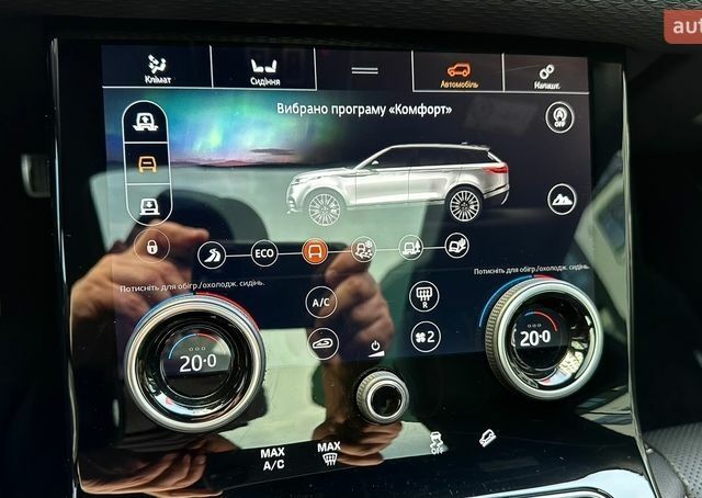 Серый Ленд Ровер Рендж Ровер Велар, объемом двигателя 2 л и пробегом 174 тыс. км за 33990 $, фото 43 на Automoto.ua