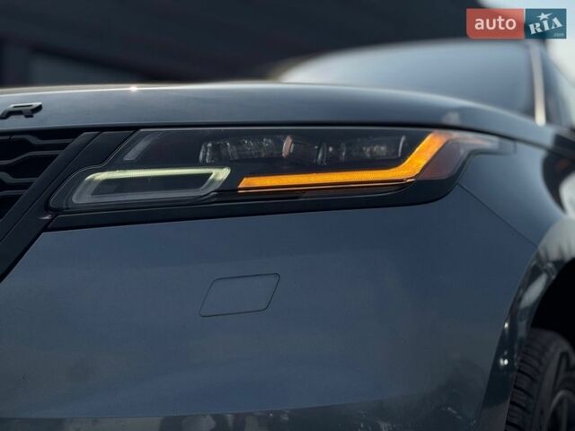 Серый Ленд Ровер Рендж Ровер Велар, объемом двигателя 3 л и пробегом 242 тыс. км за 25999 $, фото 13 на Automoto.ua