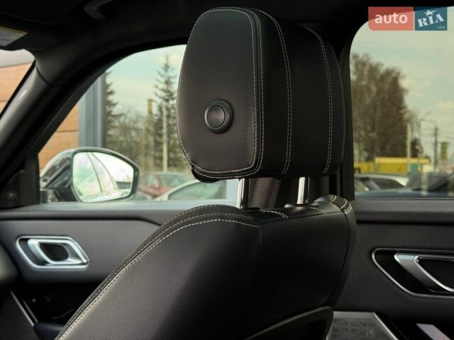 Серый Ленд Ровер Рендж Ровер Велар, объемом двигателя 3 л и пробегом 242 тыс. км за 25999 $, фото 70 на Automoto.ua