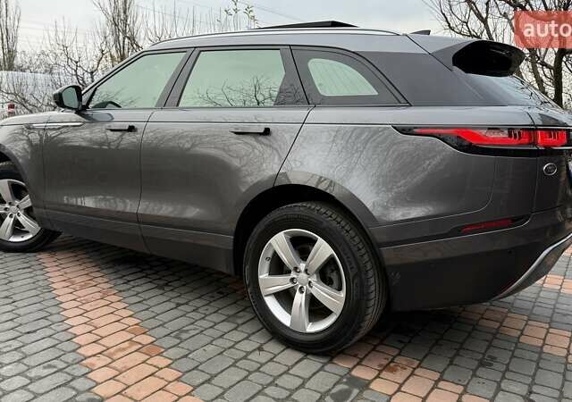 Серый Ленд Ровер Рендж Ровер Велар, объемом двигателя 2 л и пробегом 102 тыс. км за 37500 $, фото 25 на Automoto.ua