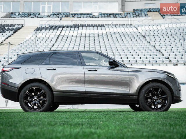 Сірий Ленд Ровер Рендж Ровер Велар, об'ємом двигуна 2 л та пробігом 49 тис. км за 39900 $, фото 4 на Automoto.ua