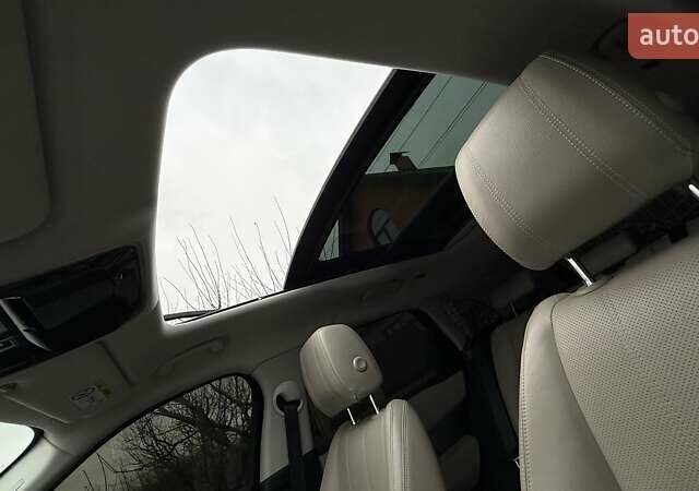 Серый Ленд Ровер Рендж Ровер Велар, объемом двигателя 2 л и пробегом 102 тыс. км за 37500 $, фото 33 на Automoto.ua