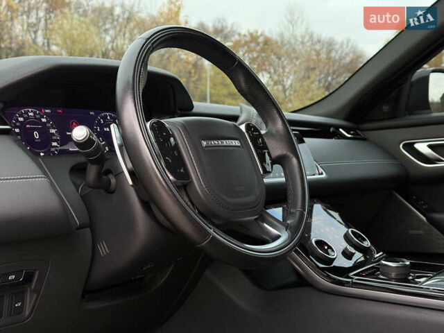 Серый Ленд Ровер Рендж Ровер Велар, объемом двигателя 3 л и пробегом 102 тыс. км за 38000 $, фото 29 на Automoto.ua