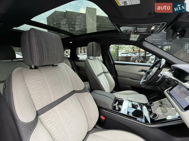 Сірий Ленд Ровер Рендж Ровер Велар, об'ємом двигуна 2 л та пробігом 30 тис. км за 39999 $, фото 25 на Automoto.ua