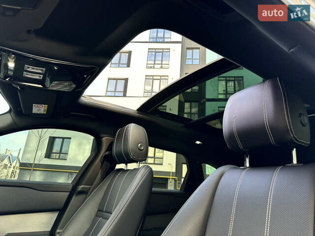 Серый Ленд Ровер Рендж Ровер Велар, объемом двигателя 2 л и пробегом 174 тыс. км за 34800 $, фото 48 на Automoto.ua