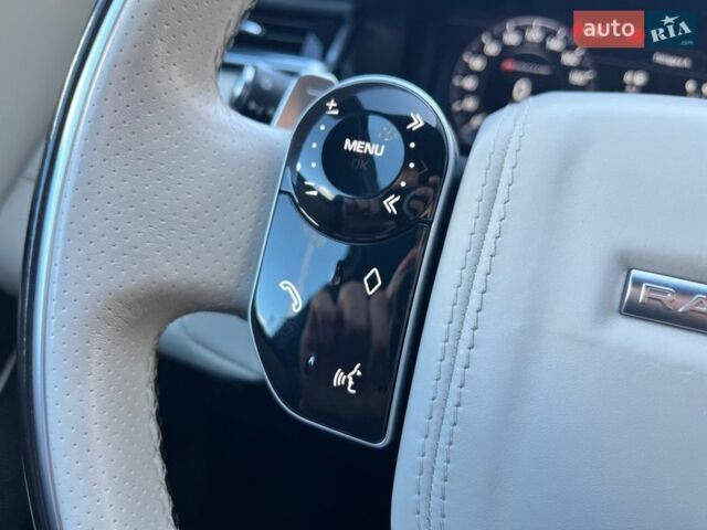 Сірий Ленд Ровер Рендж Ровер Велар, об'ємом двигуна 2 л та пробігом 109 тис. км за 37000 $, фото 34 на Automoto.ua