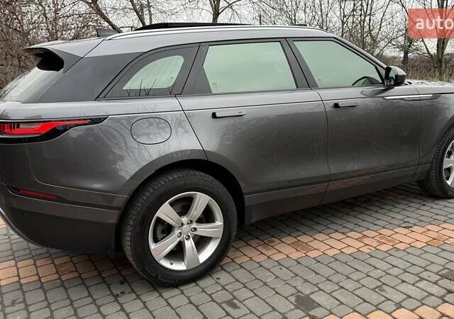 Серый Ленд Ровер Рендж Ровер Велар, объемом двигателя 2 л и пробегом 102 тыс. км за 37500 $, фото 13 на Automoto.ua