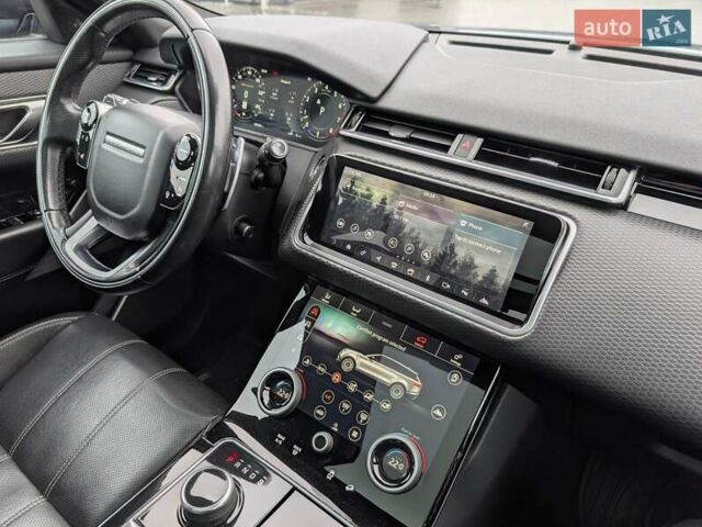 Серый Ленд Ровер Рендж Ровер Велар, объемом двигателя 3 л и пробегом 242 тыс. км за 29999 $, фото 60 на Automoto.ua